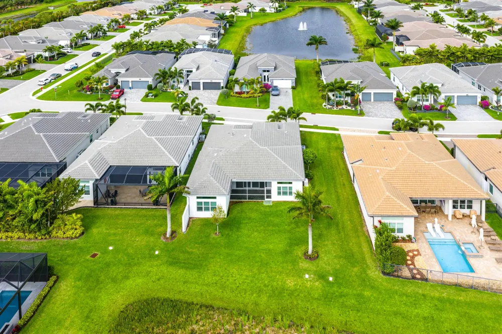 12926 Green Guava Avenue Boynton Beach, FL 33473