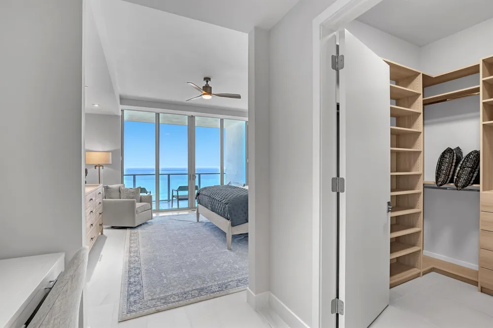 3100 Ocean Drive #H-1703 Riviera Beach, FL 33404