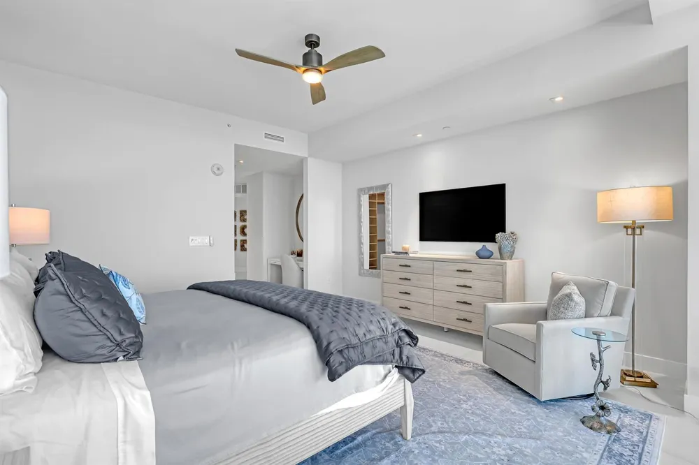 3100 Ocean Drive #H-1703 Riviera Beach, FL 33404