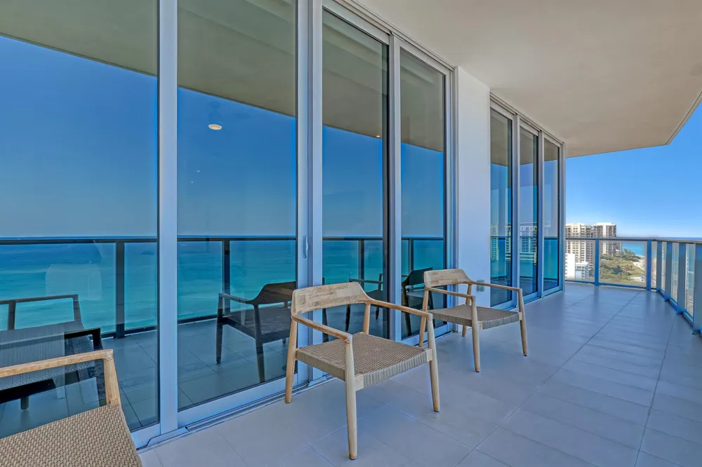3100 Ocean Drive #H-1703 Riviera Beach, FL 33404