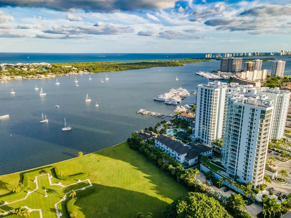 1 Water Club Way #601 North Palm Beach, FL 33408