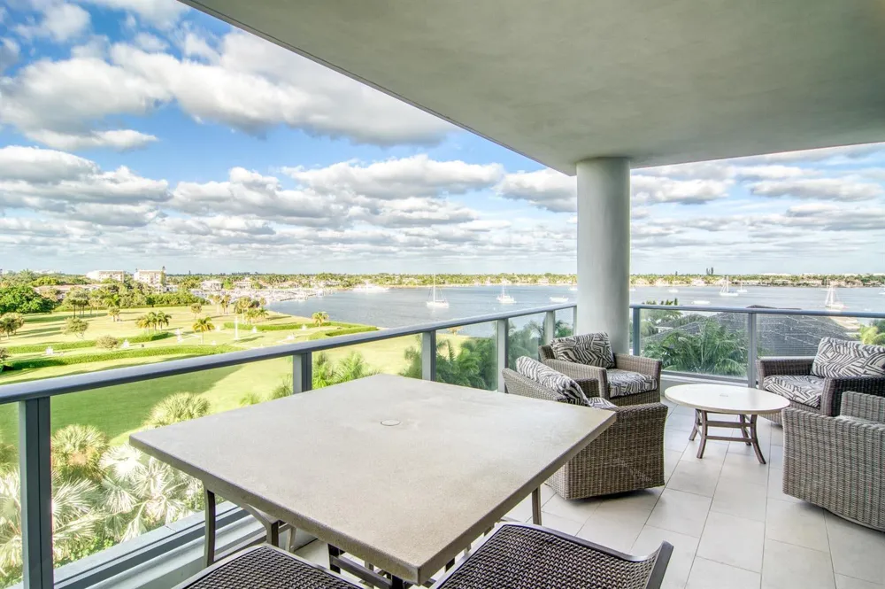 1 Water Club Way #601 North Palm Beach, FL 33408