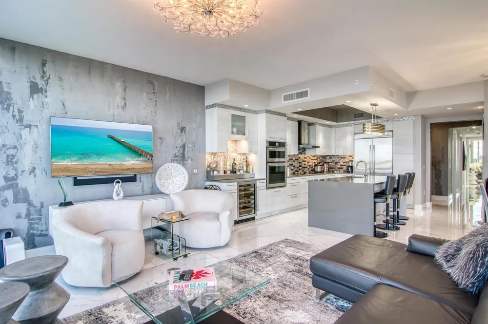 1 Water Club Way #601 North Palm Beach, FL 33408