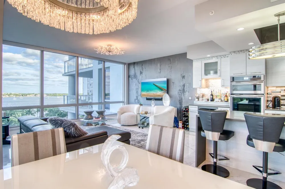 1 Water Club Way #601 North Palm Beach, FL 33408