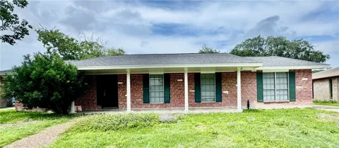 5122 Moultrie Drive