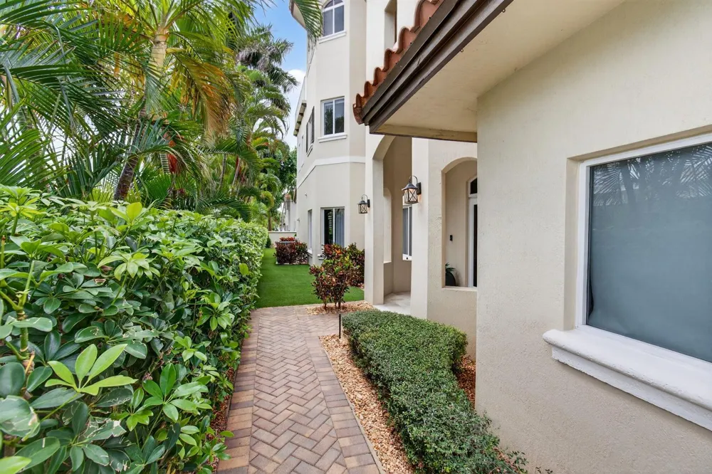 1942 NE 6th Street #C Deerfield Beach, FL 33441