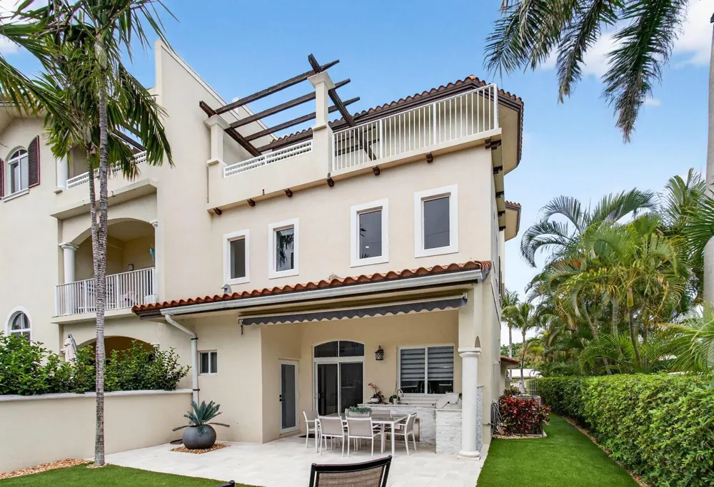 1942 NE 6th Street #C Deerfield Beach, FL 33441