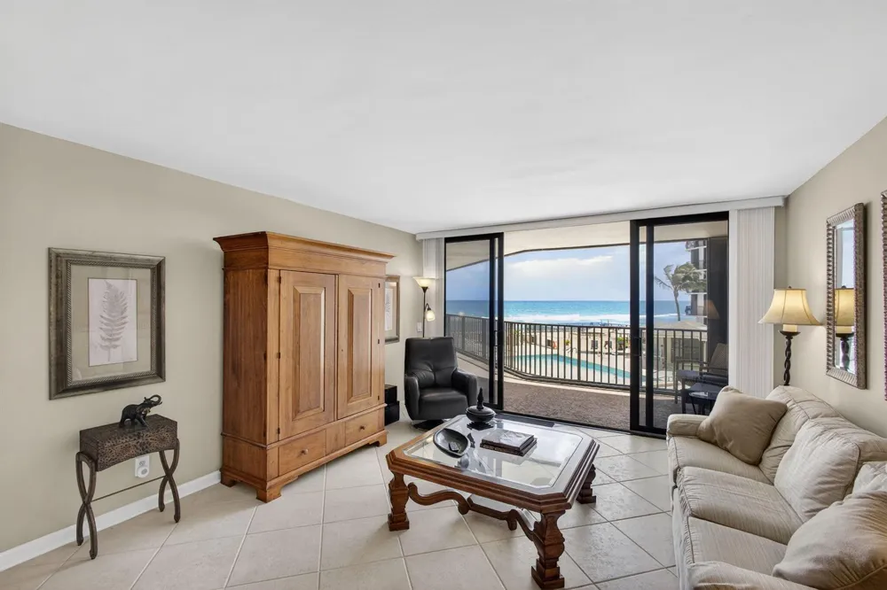 3610 S Ocean Boulevard #203 South Palm Beach, FL 33480