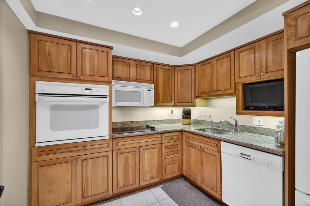 3610 S Ocean Boulevard #203 South Palm Beach, FL 33480