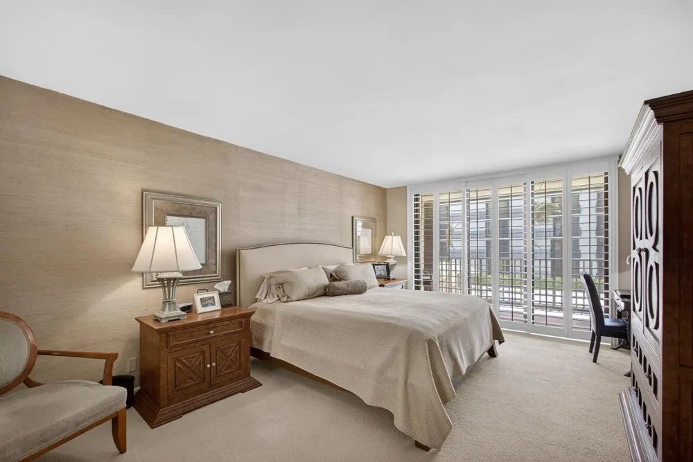 3610 S Ocean Boulevard #203 South Palm Beach, FL 33480
