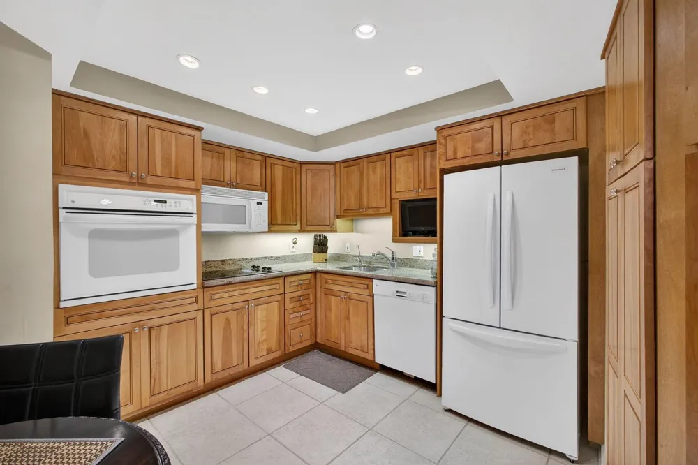 3610 S Ocean Boulevard #203 South Palm Beach, FL 33480