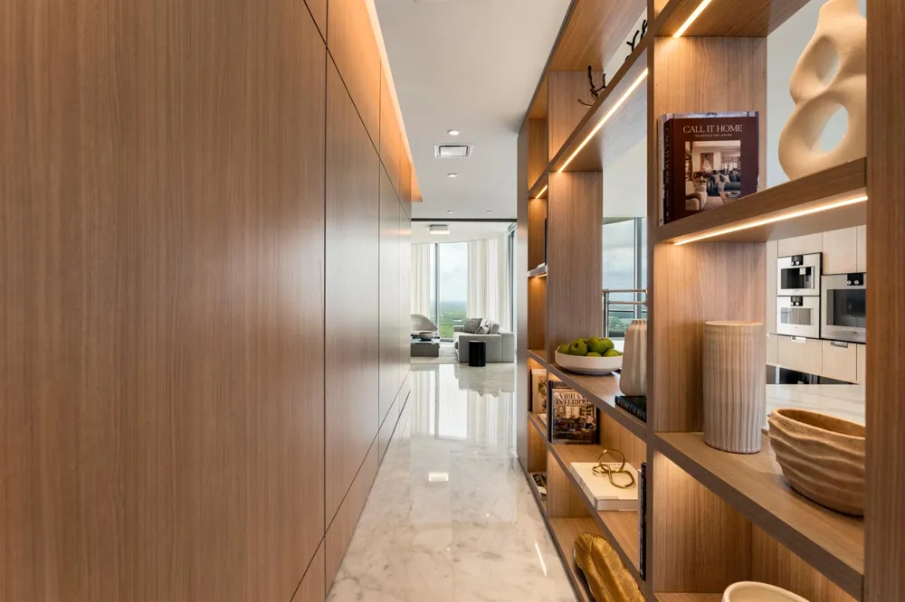 15701 Collins Avenue #3901 Sunny Isles Beach, FL 33160