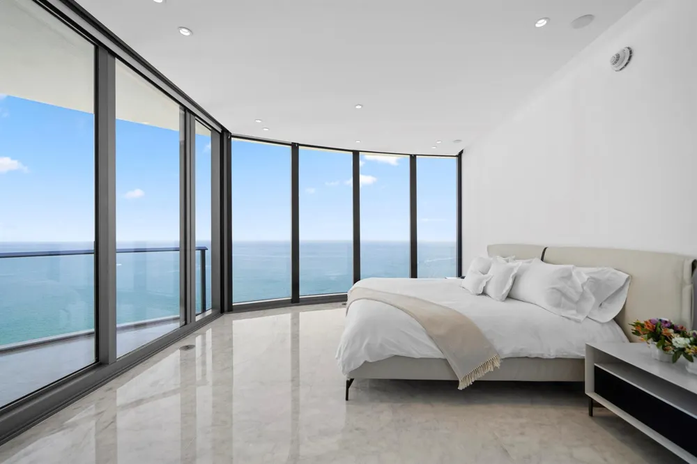 15701 Collins Avenue #3901 Sunny Isles Beach, FL 33160