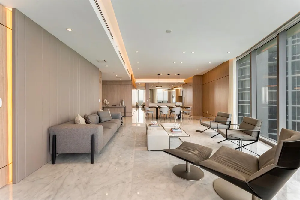 15701 Collins Avenue #3901 Sunny Isles Beach, FL 33160