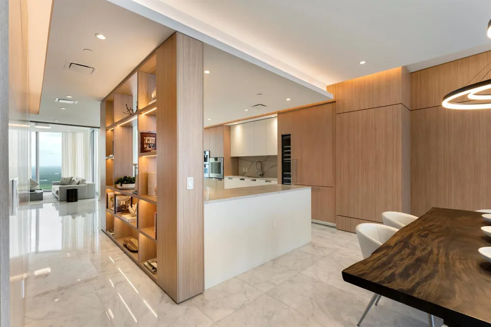 15701 Collins Avenue #3901 Sunny Isles Beach, FL 33160