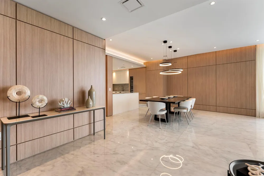 15701 Collins Avenue #3901 Sunny Isles Beach, FL 33160