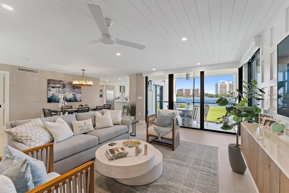 19800 Sandpointe Bay Drive #101 Tequesta, FL 33469