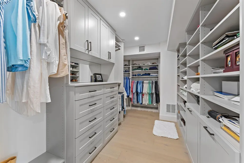 19800 Sandpointe Bay Drive #101 Tequesta, FL 33469