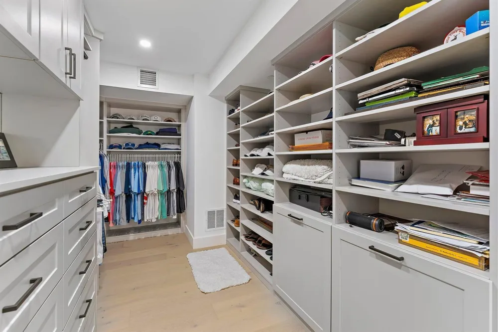 19800 Sandpointe Bay Drive #101 Tequesta, FL 33469
