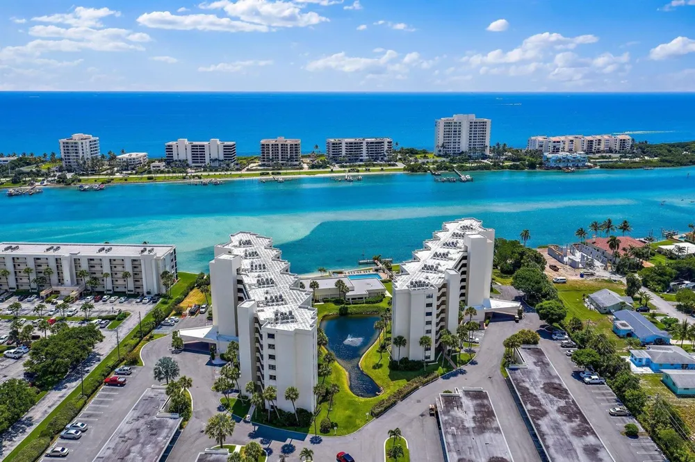 19800 Sandpointe Bay Drive #101 Tequesta, FL 33469