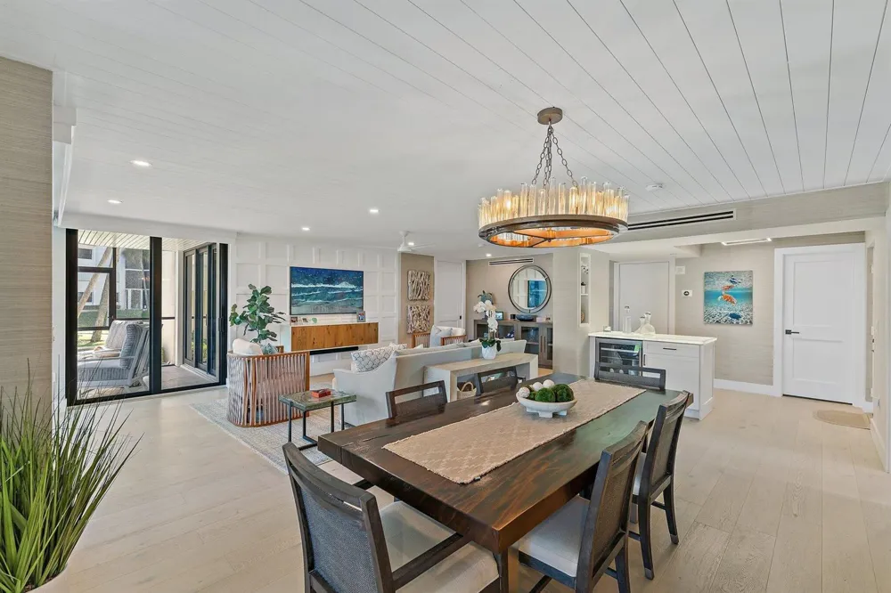 19800 Sandpointe Bay Drive #101 Tequesta, FL 33469