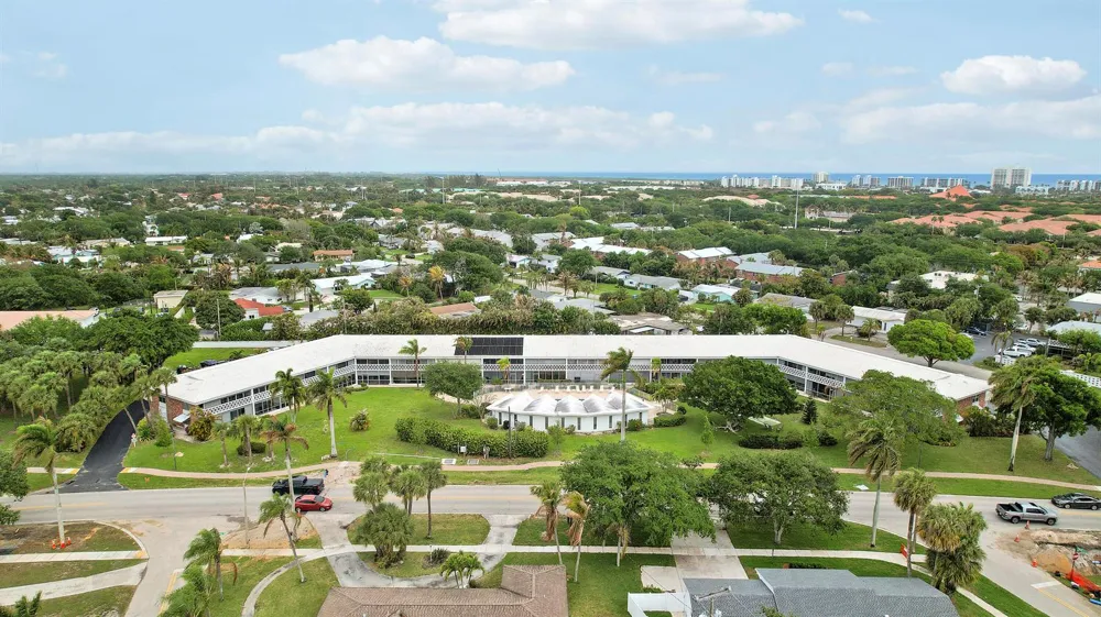 331 Tequesta Drive #213 Tequesta, FL 33469