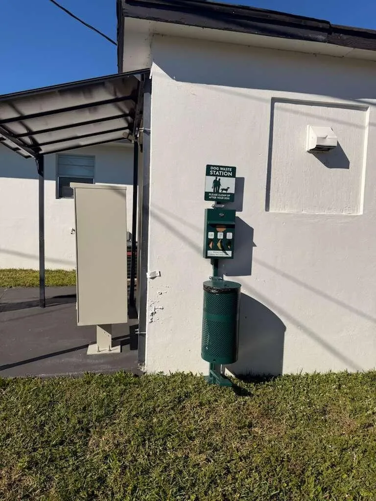1885 40th Avenue #Unit 4 Vero Beach, FL 32960