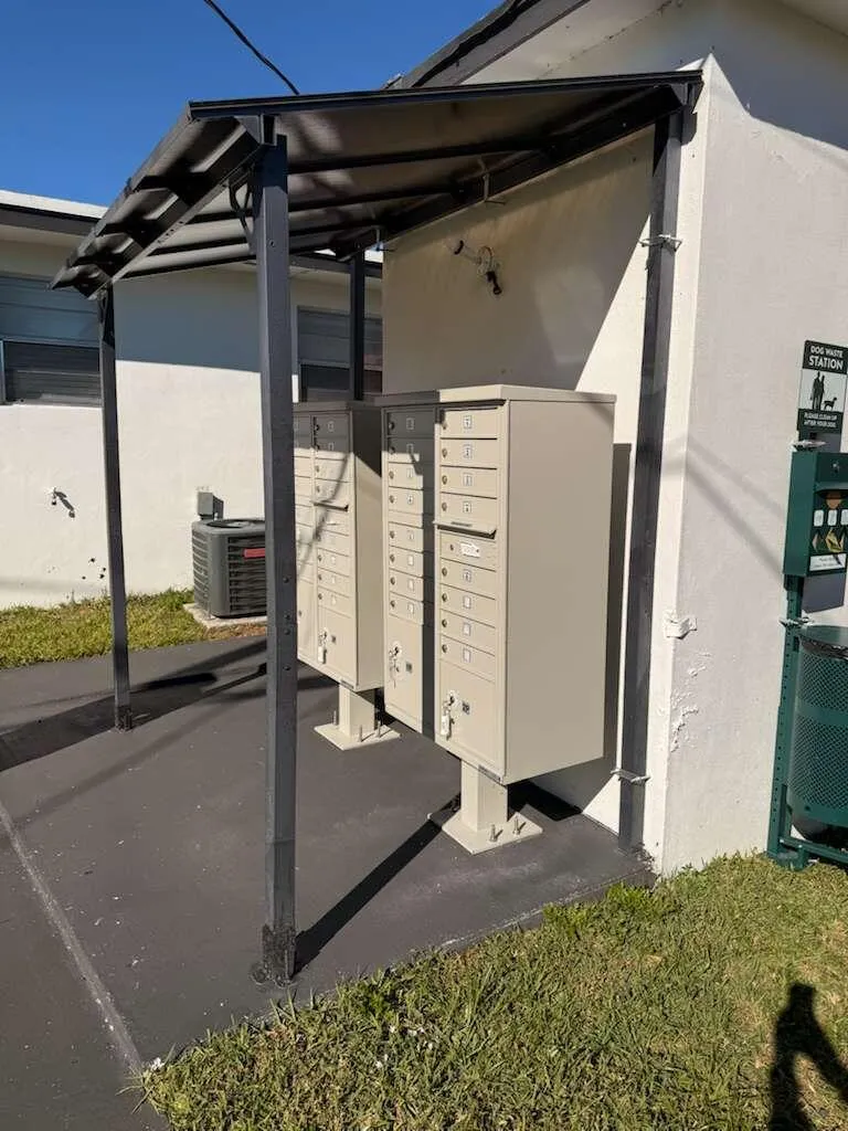 1885 40th Avenue #Unit 4 Vero Beach, FL 32960