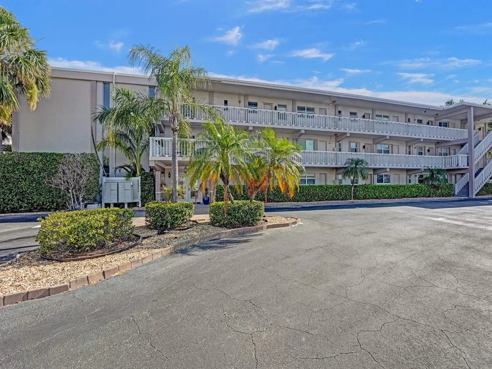 311 E Ocean Avenue #205 Lantana, FL 33462