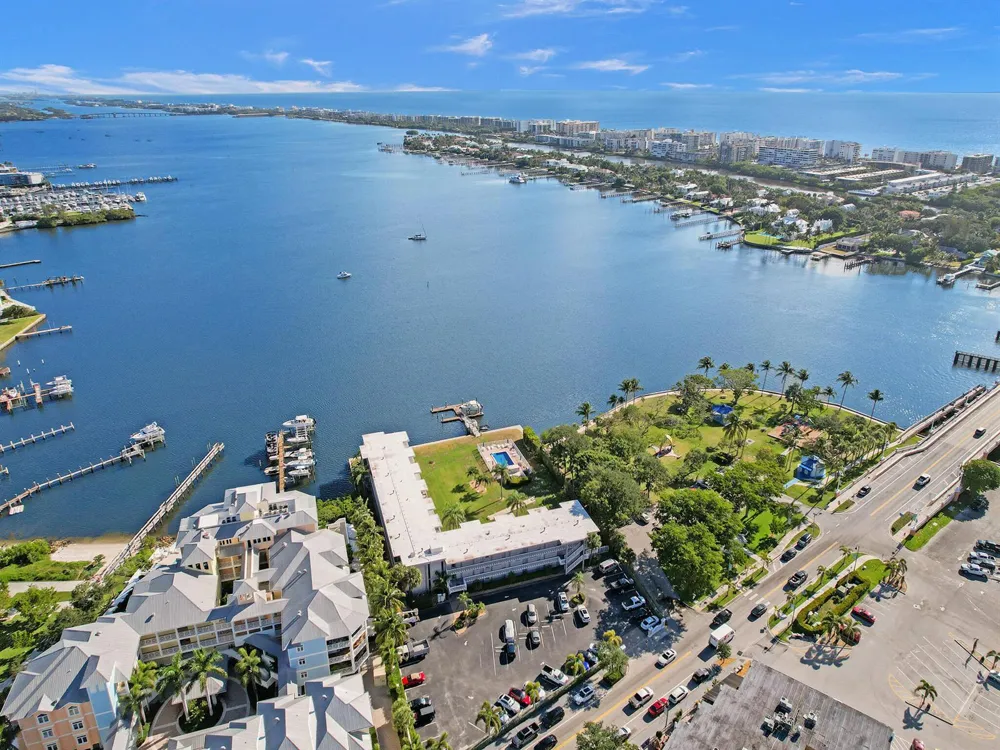 311 E Ocean Avenue #205 Lantana, FL 33462