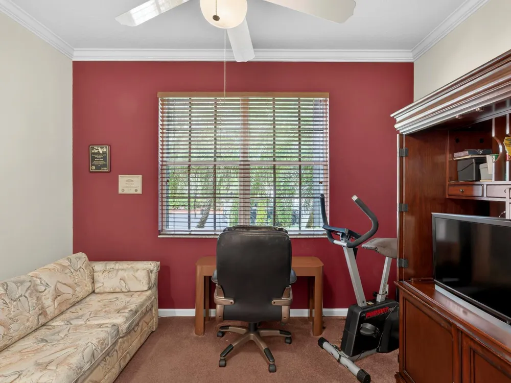 608 SW Calamondin Way Way SW Vero Beach, FL 32968
