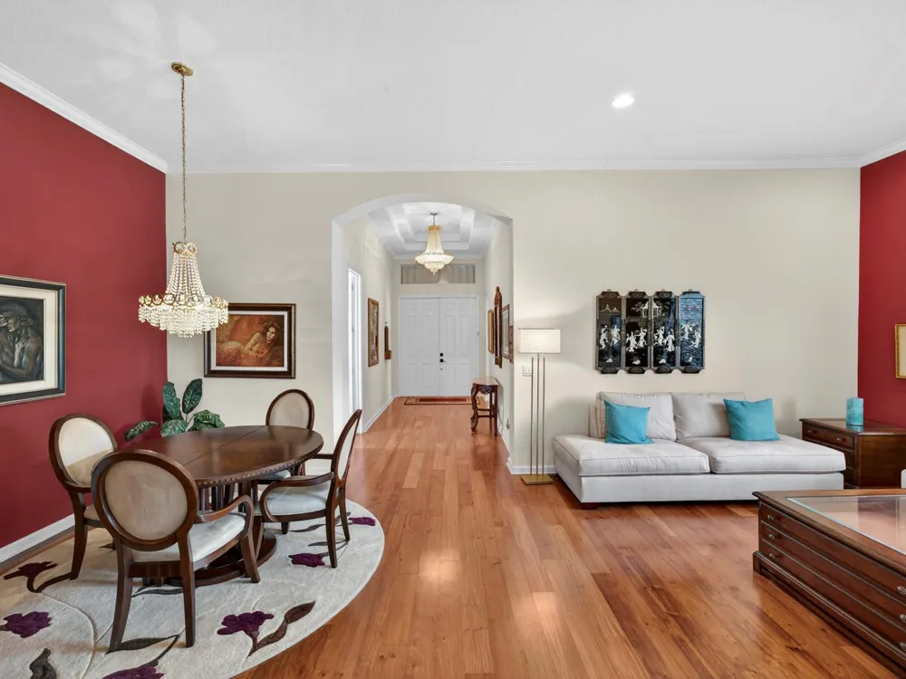 608 SW Calamondin Way Way SW Vero Beach, FL 32968