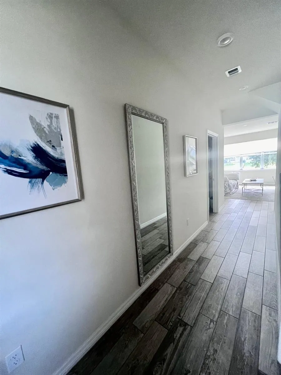 4924 Greenway Drive Hollywood, FL 33021