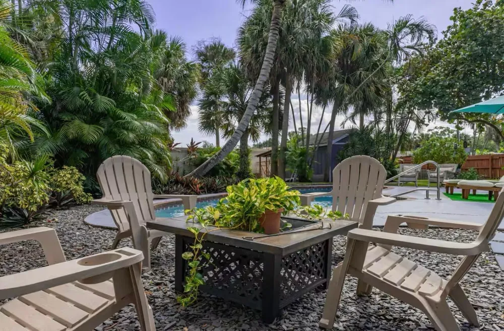 1256 Palmetto Road Haverhill, FL 33417
