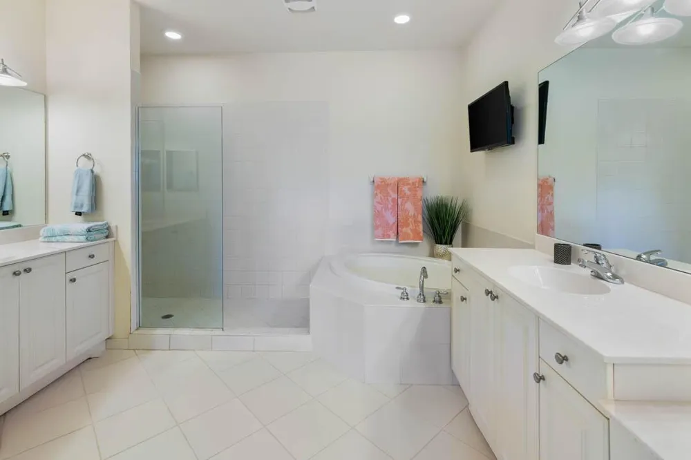 2371 SW Carriage Hill Terrace #202 Palm City, FL 34990