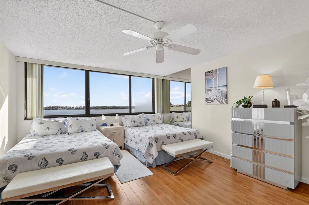 8200 Lakeshore Drive #507 Hypoluxo, FL 33462
