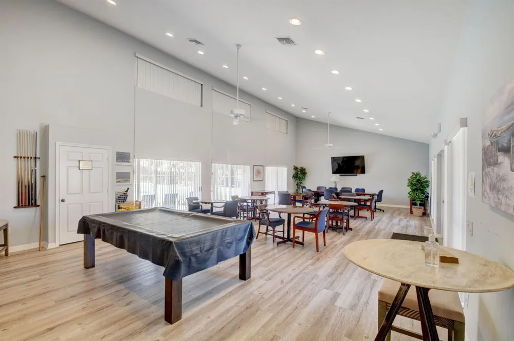 8200 Lakeshore Drive #507 Hypoluxo, FL 33462