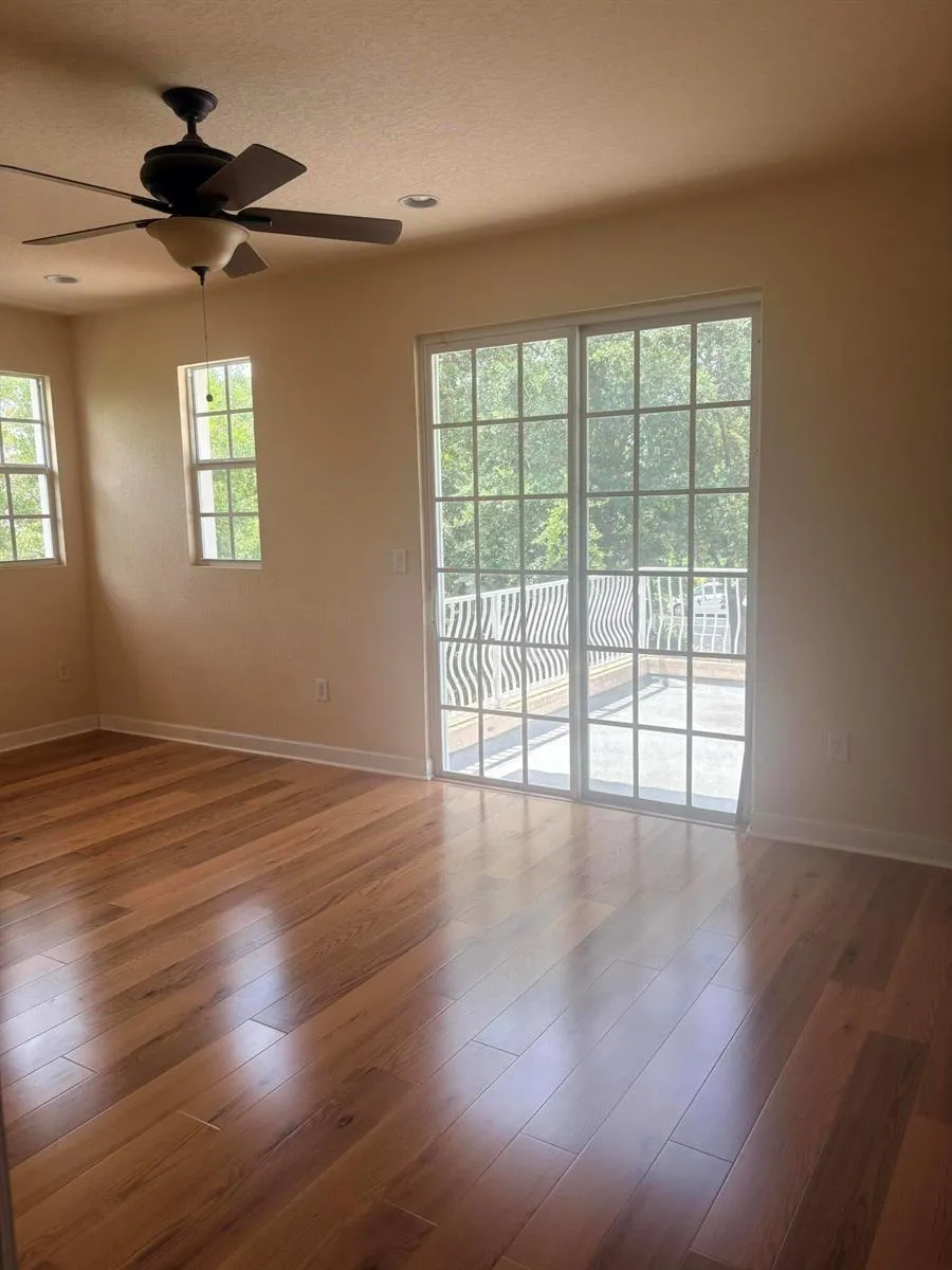 2560 NE 11th Street Pompano Beach, FL 33062