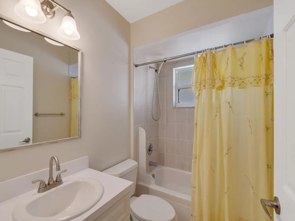 492 Biscayne Lane Sebastian, FL 32958