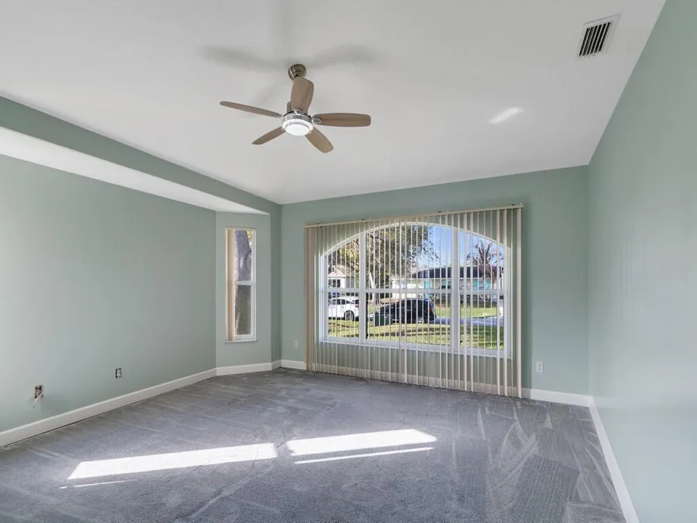 492 Biscayne Lane Sebastian, FL 32958
