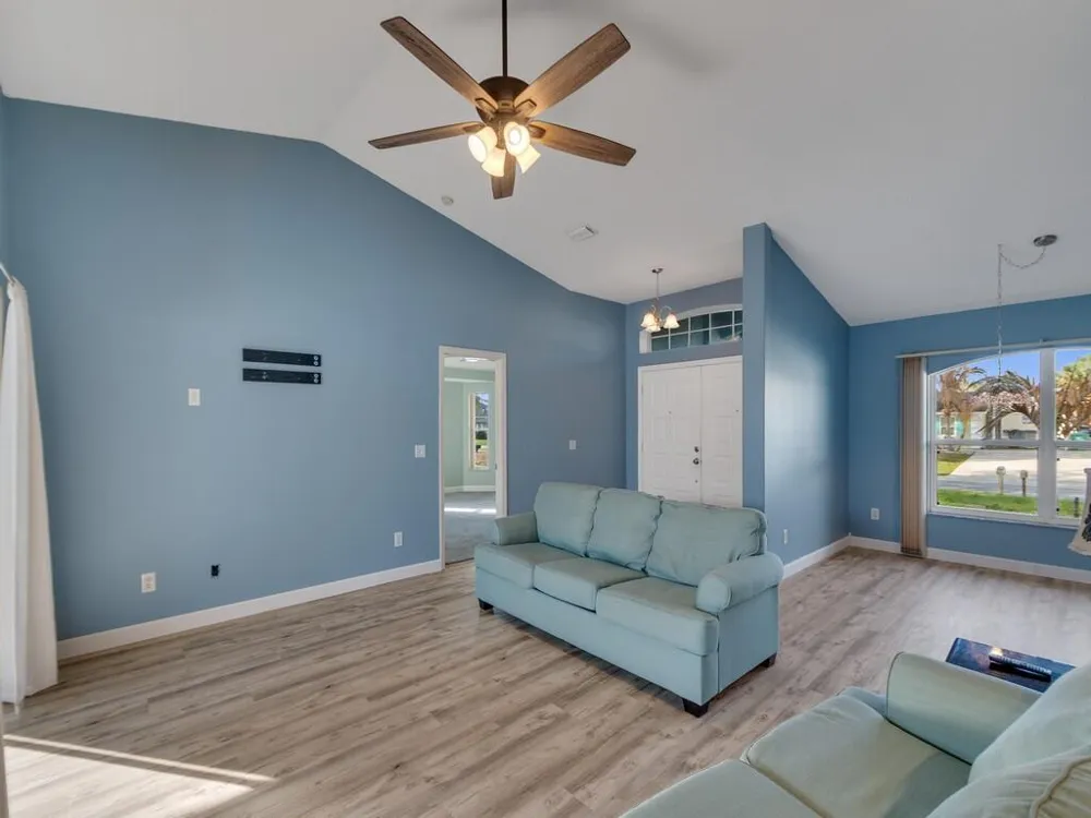 492 Biscayne Lane Sebastian, FL 32958