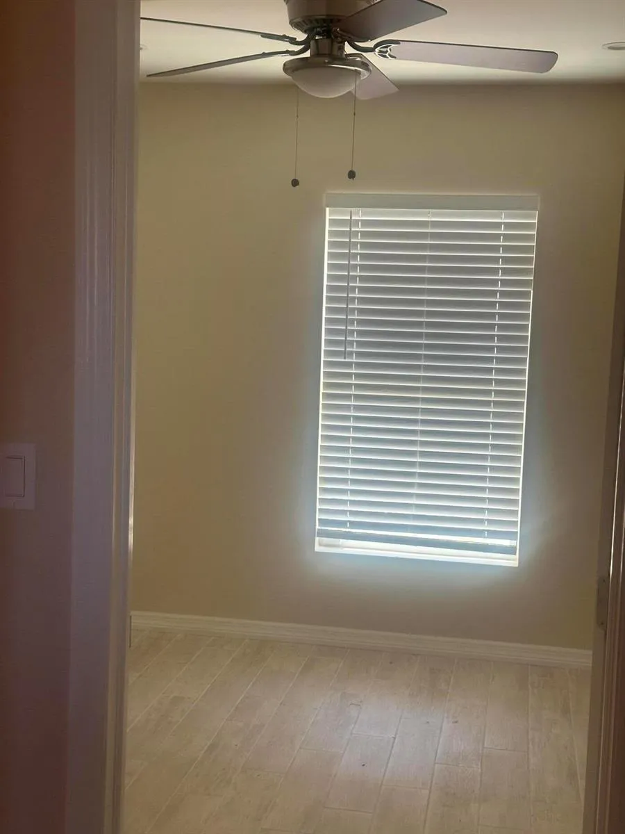704 18th Street #B Fort Pierce, FL 34950