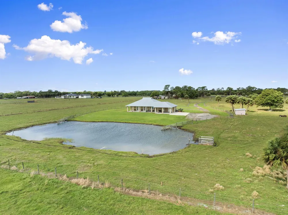 1720 S Brocksmith Road Fort Pierce, FL 34945