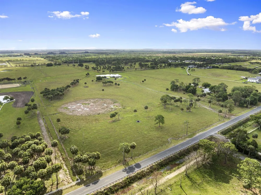 1720 S Brocksmith Road Fort Pierce, FL 34945
