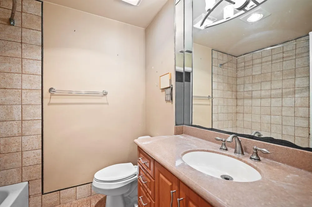 620 Commodore Drive Plantation, FL 33325