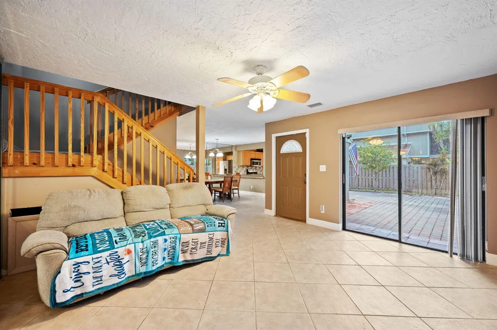 620 Commodore Drive Plantation, FL 33325