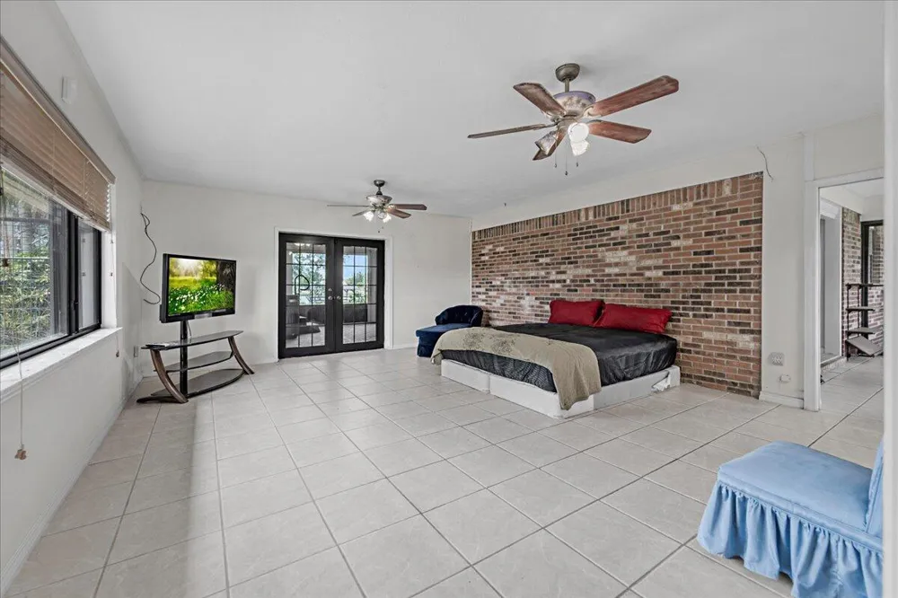 2531 River Road Moore Haven, FL 33471