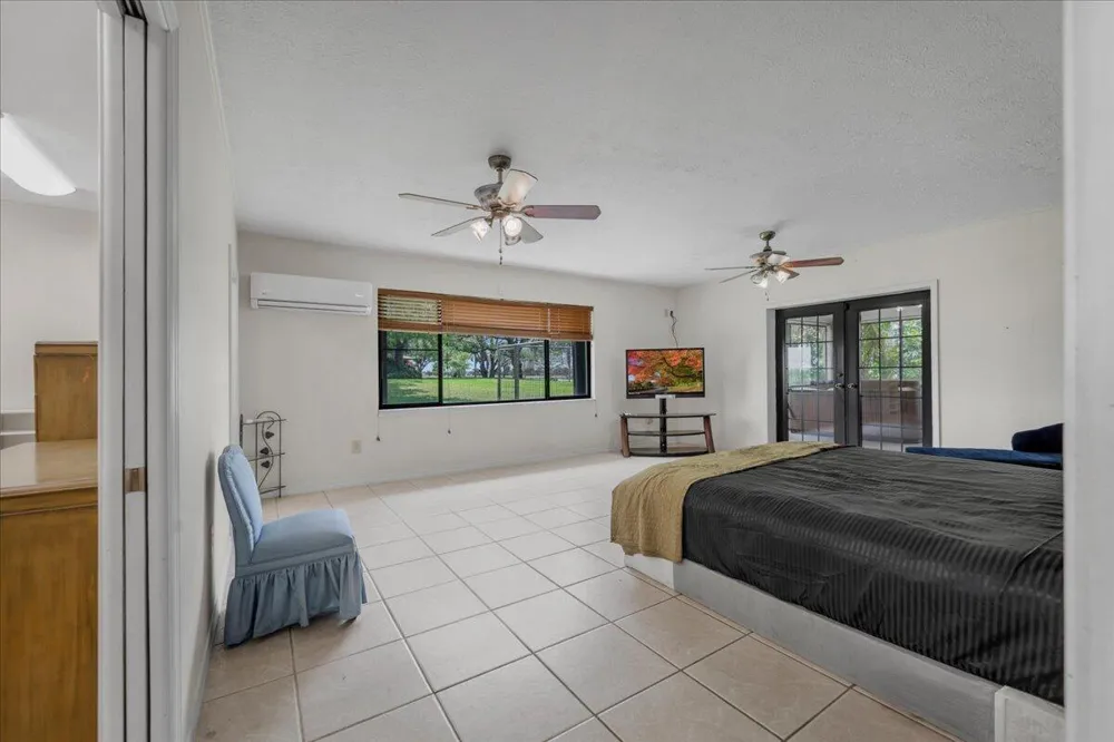 2531 River Road Moore Haven, FL 33471