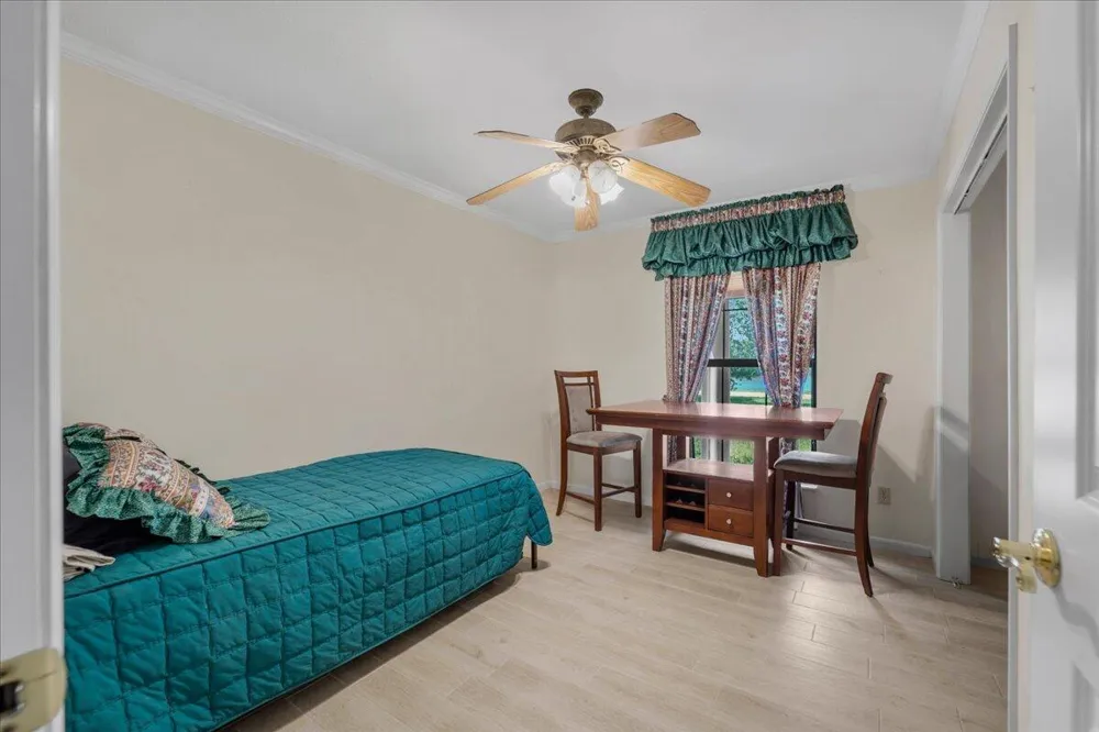 2531 River Road Moore Haven, FL 33471