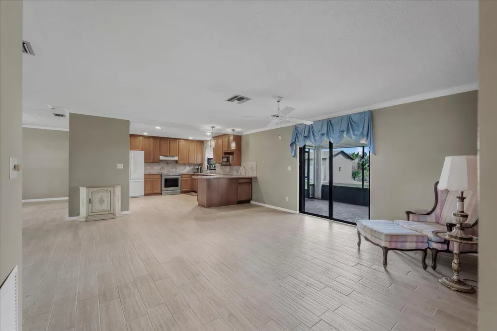 2531 River Road Moore Haven, FL 33471